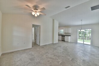 6136 NW 47 Pl in Ocala, FL - Building Photo - Building Photo