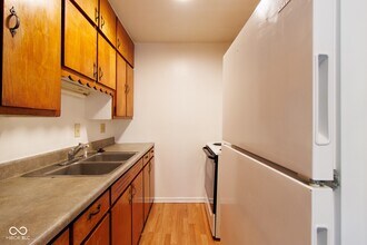 1102 N Somerset Ave in Indianapolis, IN - Building Photo - Building Photo