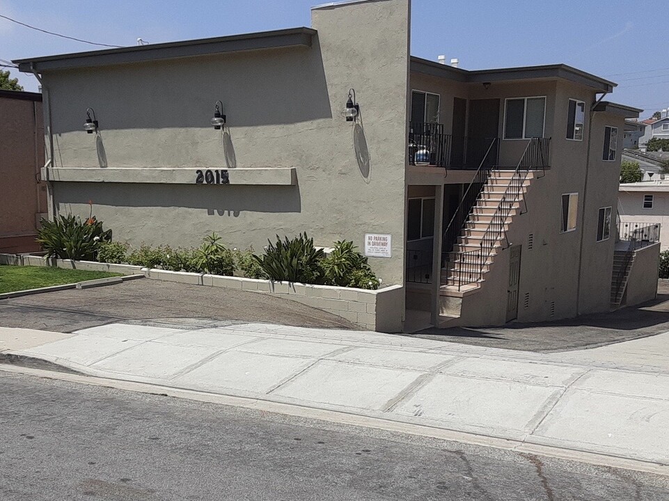 2015 Rockefeller Ln, Unit 1A in Redondo Beach, CA - Foto de edificio