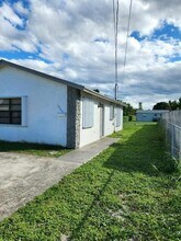 1565 W 36th St in West Palm Beach, FL - Building Photo - Building Photo