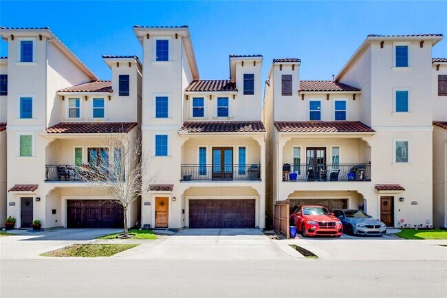 property at 5607 Maxie St