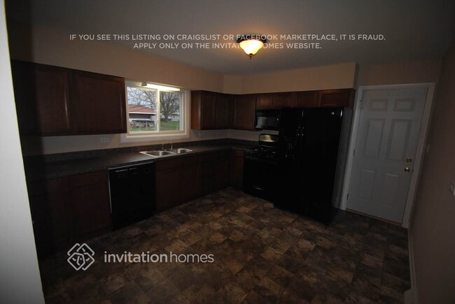 8732 Oak Park Ave in Oak Lawn, IL - Foto de edificio - Building Photo