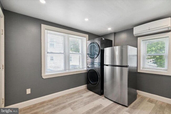property at 37 Walnut St