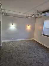 8058 S Hermitage Ave in Chicago, IL - Foto de edificio - Building Photo