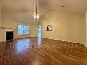 1720 Hawk Run Ln in Chattanooga, TN - Building Photo - Building Photo