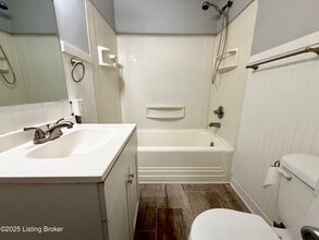 121 E 14th St in New Albany, IN - Building Photo - Building Photo