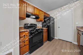 2421 Hill St in Raleigh, NC - Building Photo - Building Photo