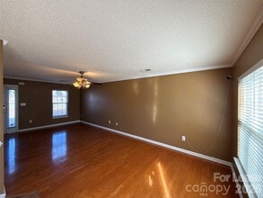 7304 Ravanna Dr in Charlotte, NC - Building Photo - Building Photo