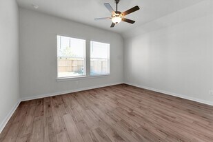 16906 Tulip Row Ln in Cypress, TX - Building Photo