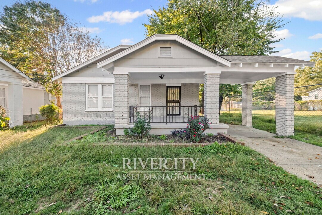 703 Baltic St in Memphis, TN - Building Photo