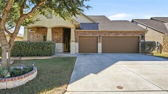 743 Cirrus Canyon in New Braunfels, TX - Building Photo