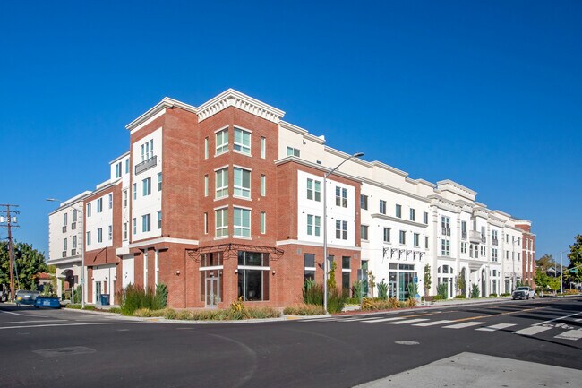 Downtown Gateway in Santa Clara, CA - Foto de edificio - Building Photo