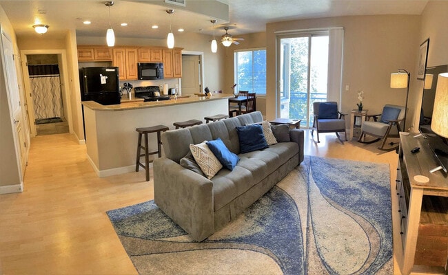 property at 606 W S Temple St