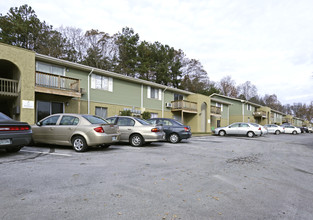 Arbor Hill Apartments in Chattanooga, TN - Building Photo - Building Photo