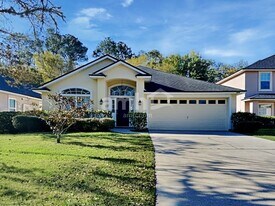 809 Crystal Spring Way in St. Augustine, FL - Building Photo