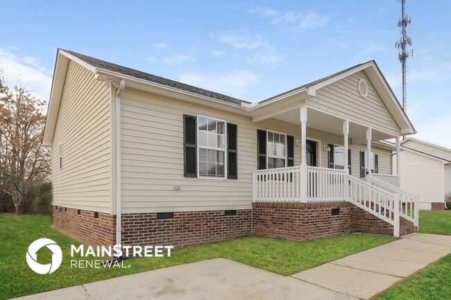 306 E 28th St in Kannapolis, NC - Foto de edificio - Building Photo