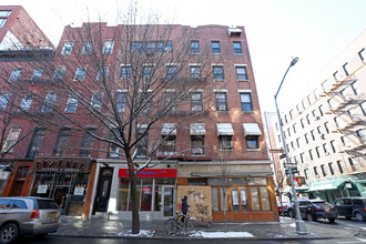 184-186 Bleecker St in New York, NY - Building Photo - Building Photo