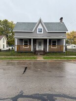 202 W Ward St in Urbana, OH - Building Photo