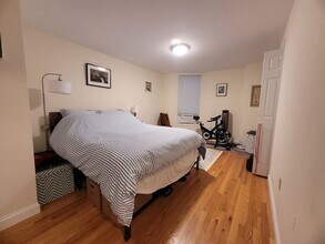73 River St, Unit #3a in Cambridge, MA - Foto de edificio - Building Photo