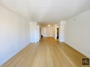 East 39th Street in New York, NY - Building Photo - Building Photo