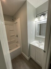 112 Elm St in Martin, TN - Building Photo - Building Photo