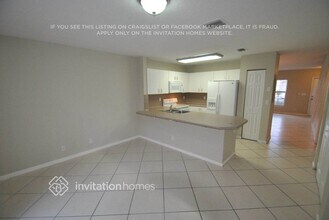 964 Summit Lake Dr in West Palm Beach, FL - Building Photo - Building Photo