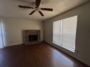 3002 Chaucer Dr in Killeen, TX - Building Photo - Building Photo
