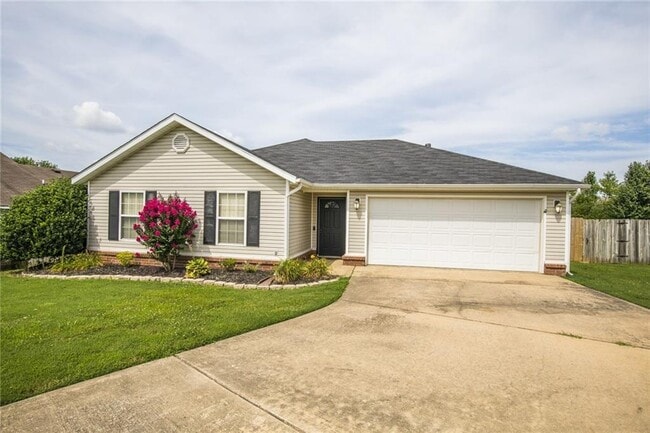 property at 908 SW Terry Ln