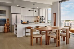 700 River in Austin, TX - Building Photo