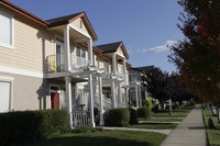 Santa Rosa Prospect in Santa Rosa, CA - Foto de edificio - Building Photo