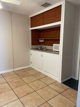 3451 NE 13th Ave in Pompano Beach, FL - Foto de edificio - Building Photo