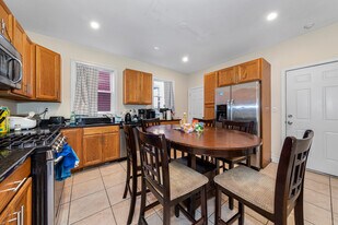 226 Calumet St, Unit 1T in Boston, MA - Building Photo