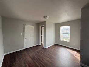 7314 Navigation Blvd in Houston, TX - Building Photo - Building Photo