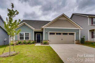 126 Canada Dr in Statesville, NC - Building Photo