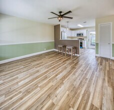 241 NE 40th Ct in Oakland Park, FL - Building Photo - Building Photo