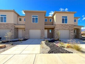 335 3210 in Hurricane, UT - Building Photo