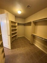 7328 Vista De Sobre Dr in Las Cruces, NM - Building Photo