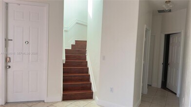 7633 NW 114th Path in Medley, FL - Building Photo - Building Photo