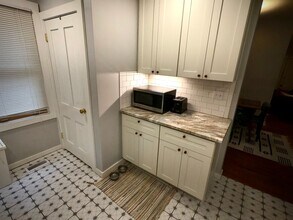 5815 Holden St in Pittsburgh, PA - Building Photo - Building Photo