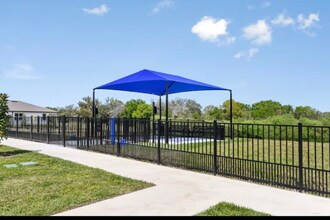 261 Woodsage Pl in Lake Alfred, FL - Building Photo - Building Photo