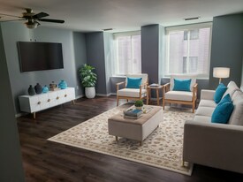 The Claridge Apartments in Detroit, MI - Building Photo