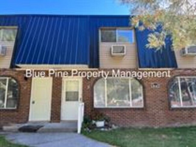 property at 1445 S Emerson Ave