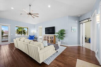 4336 Belle Vista Dr in St Pete Beach, FL - Building Photo - Building Photo