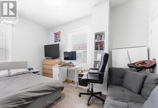 4 Eccles St in Ottawa, ON - Building Photo - Building Photo