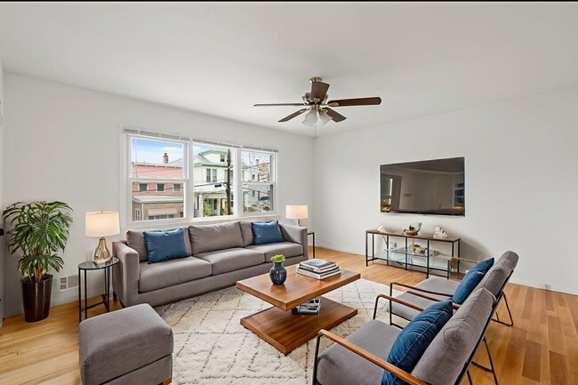 14 Olean Ave in Jersey City, NJ - Building Photo - Building Photo