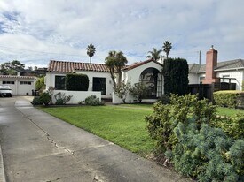 109 Manor Pl in Santa Cruz, CA - Building Photo