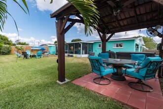 215 Richland Ave in Merritt Island, FL - Building Photo - Building Photo