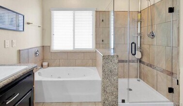 9512 Mesquite St in Oak Hills, CA - Building Photo - Building Photo