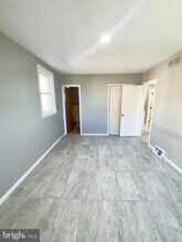 7806 Summerdale Ave in Philadelphia, PA - Building Photo - Building Photo