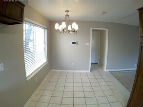 1914 Overbrook Cir in Missouri City, TX - Building Photo - Building Photo